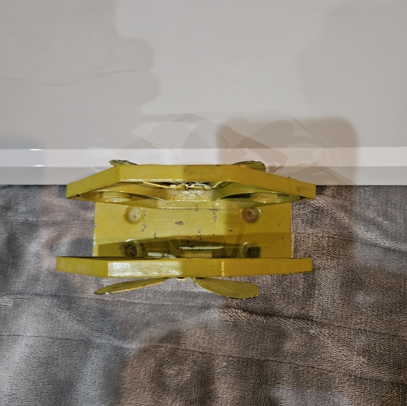 Vintage 70s mcm vibe metal Butterfly napkin holder - Picture 10 of 13